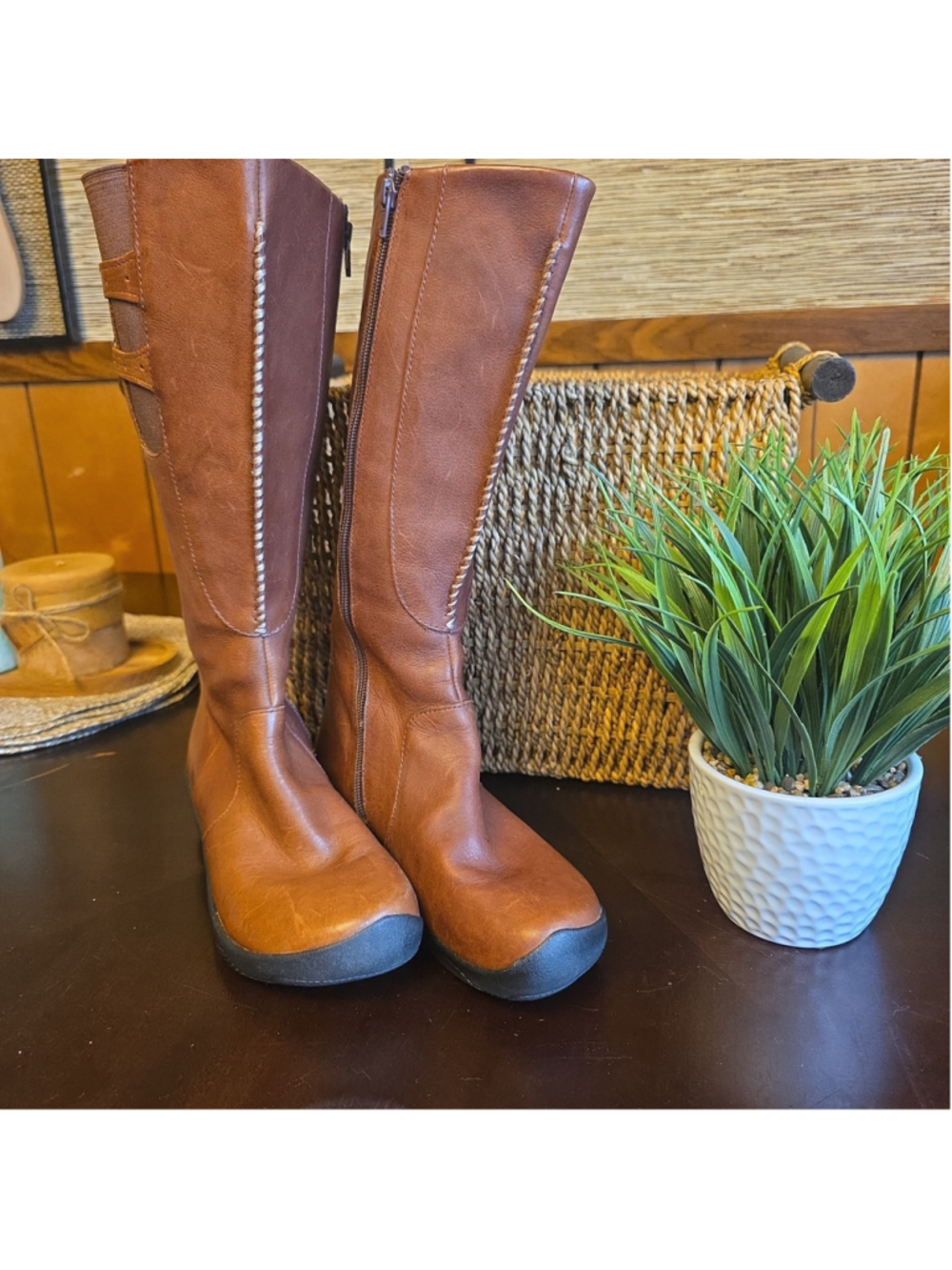 Keen Riding Boots Womens Bern Baby Bern Brown Leather Knee High Wedge Sz 7.5 View 3